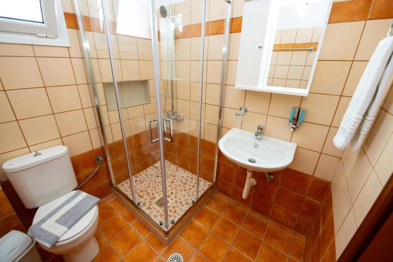 Lena'S Apartments Astrakeri المظهر الخارجي الصورة
